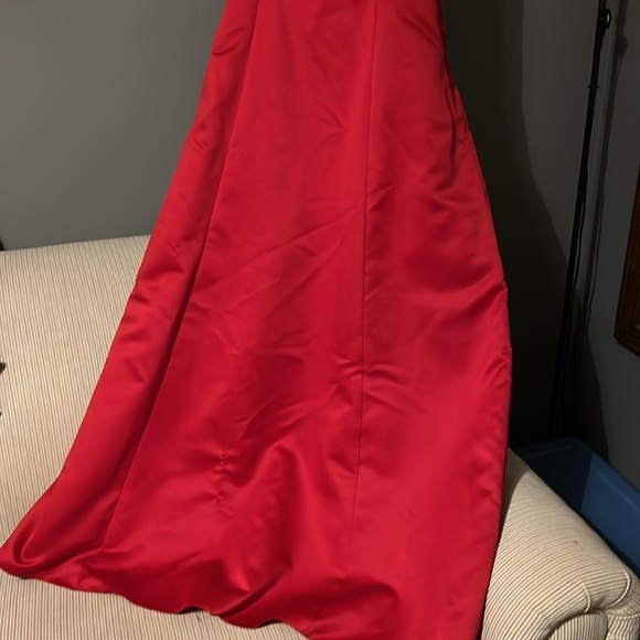 Elegant and Classy Red Formal dress- size 11/12-Prom season is coming!! - Picture 2 of 11